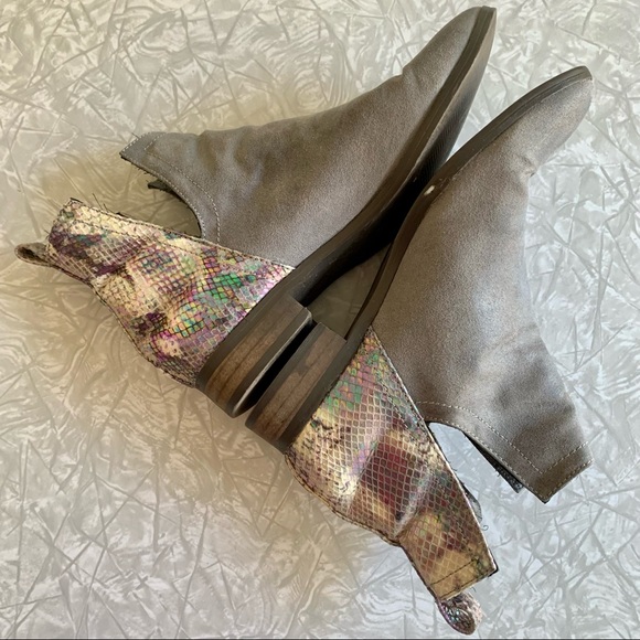 Anthropologie Shoes Anthro Coconuts By Matisse Maverick Iridescent